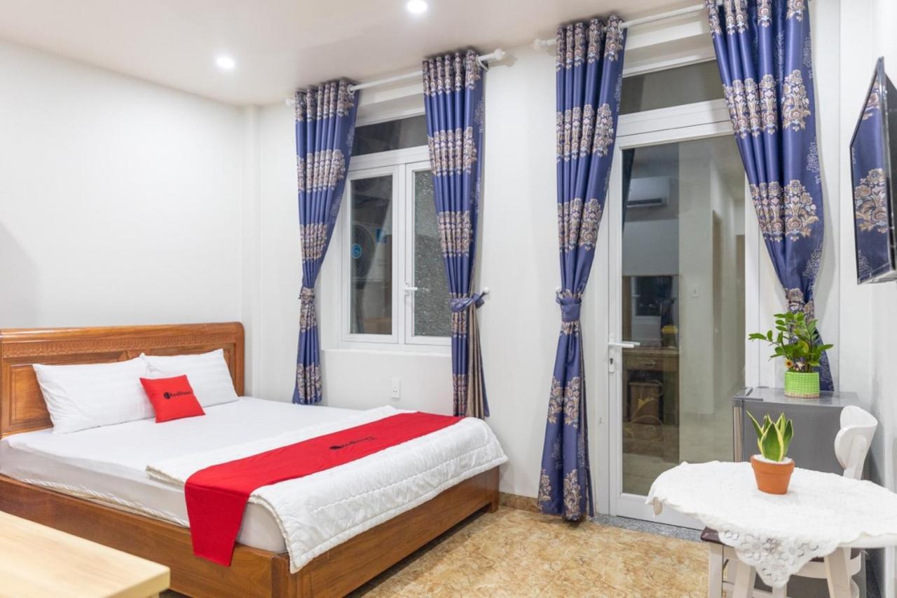 Отель Rita - San Bay Tan Son Nhat- Airport,canh Benh Vien Tam Anh, San Quan Khu 7